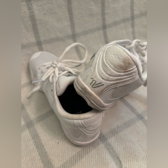 Cheer Shoes - Picture 2 of 2
